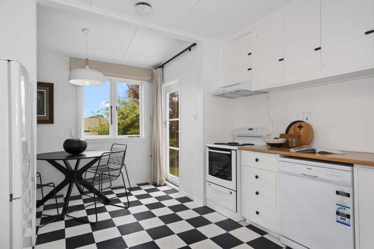 194 Greerton Road Greerton_13