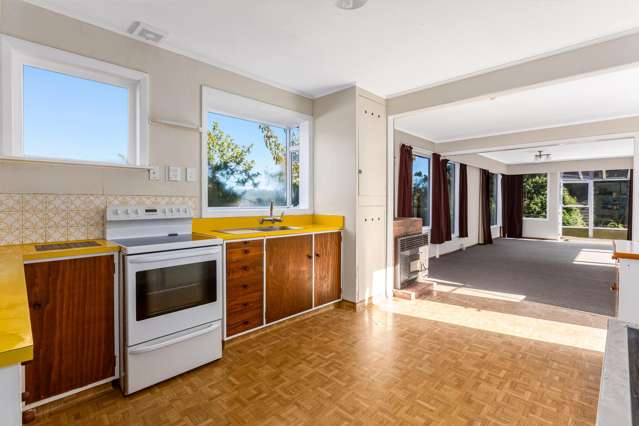 15 Kiriwai Road Paremata_2