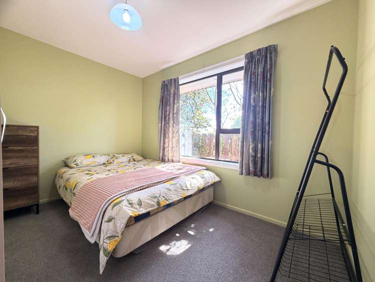 16 George Street Rolleston_12