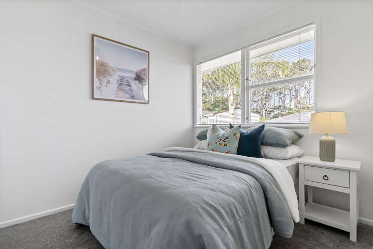 7 Thornlow Street Glendene_9