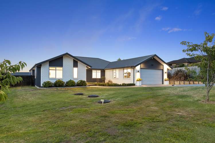 8 Bernora Crescent Bombay_21