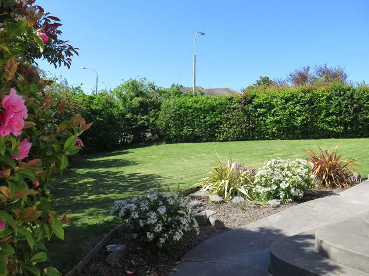 1 Hartley Crescent Marchwiel_17