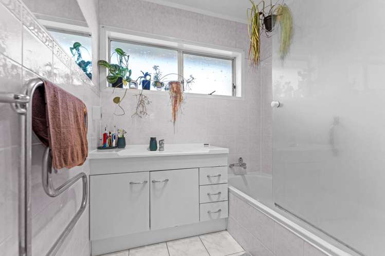 1/551A Weymouth Road Weymouth_7