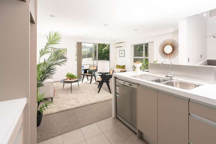 1/12 Agra Crescent Khandallah_9