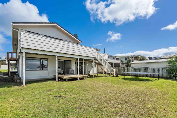8 Awatere Place Snells Beach_18