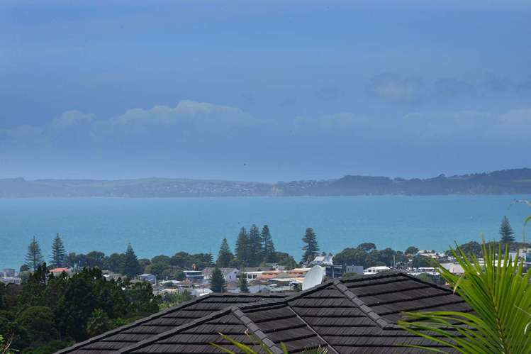 117 Waldorf Crescent Orewa_29