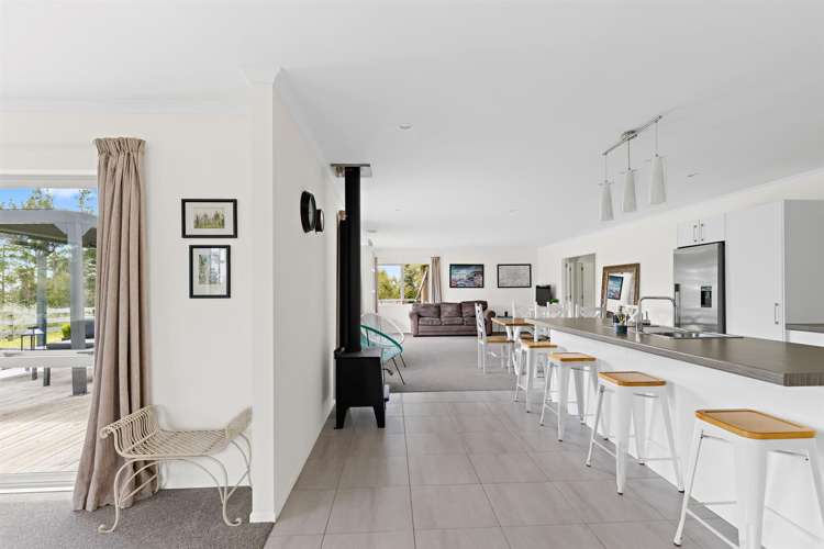 152 West Road Kaukapakapa_11