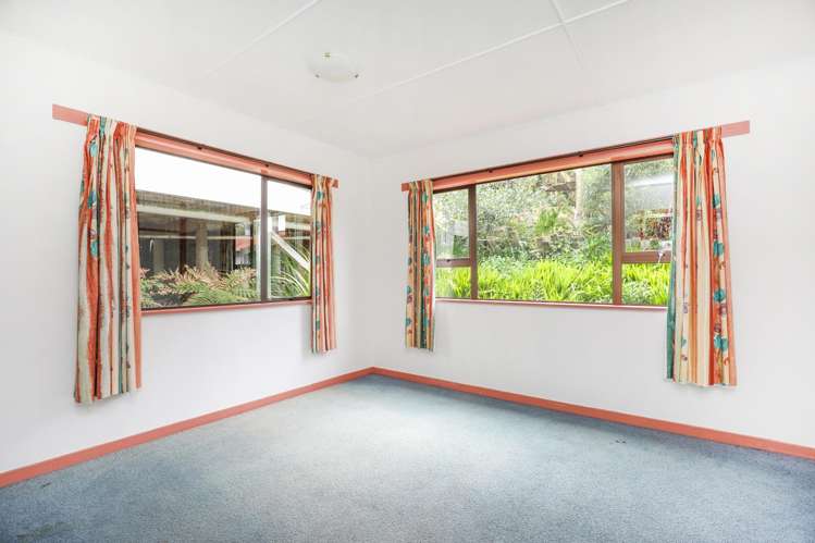 33 Main Road Stewart Island_11