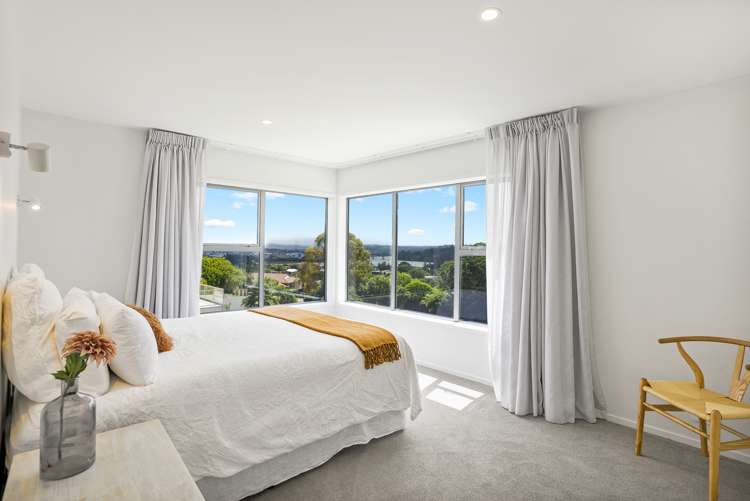 14 Mayall Avenue Beach Haven_8