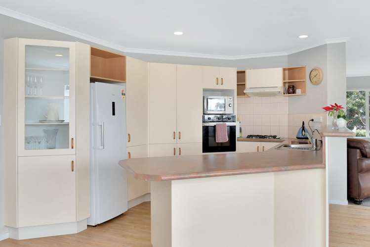 15 Taramea Rise_4