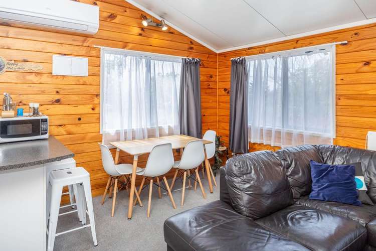 21a Acacia Crescent Glenview_7
