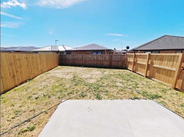 9/17 North Ridge Drive Rototuna North_1