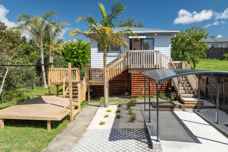 35 & 35A Fruitvale Road New Lynn_14