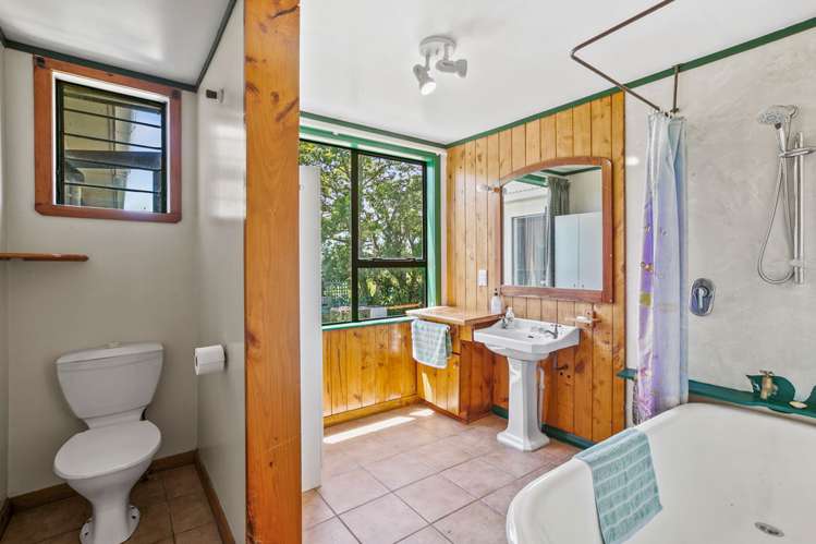 1939 South Road Pitone_13