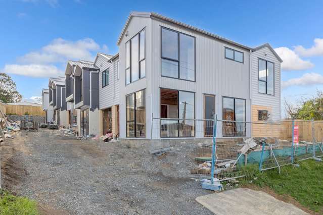 Lot 2/127 Barrack Road Mt Wellington_2