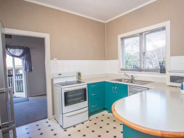 18 Vale Road Riverside_3