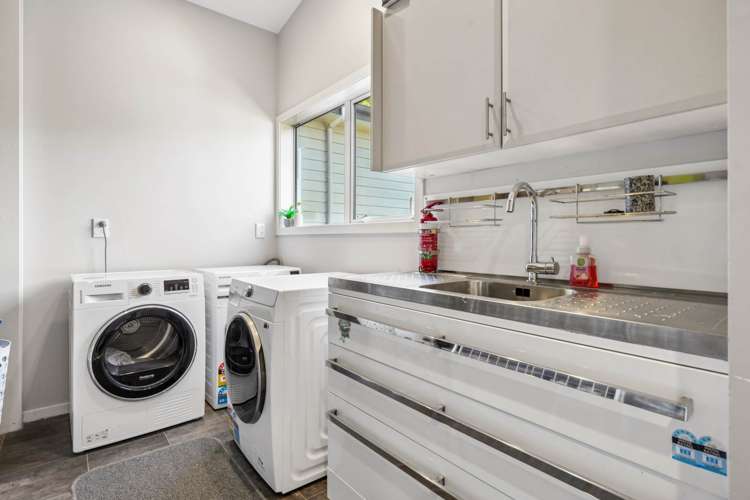 15 Blacks Road Greenhithe_21