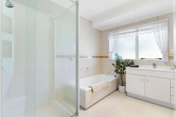 100 Yarlside Place Northpark_10