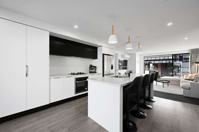 201/182 London Street Hamilton Central_1