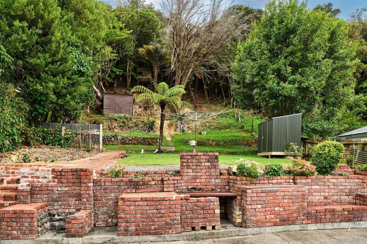 61 Hair Street Wainuiomata_12