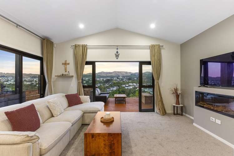 186 John Burke Drive Aotea_3