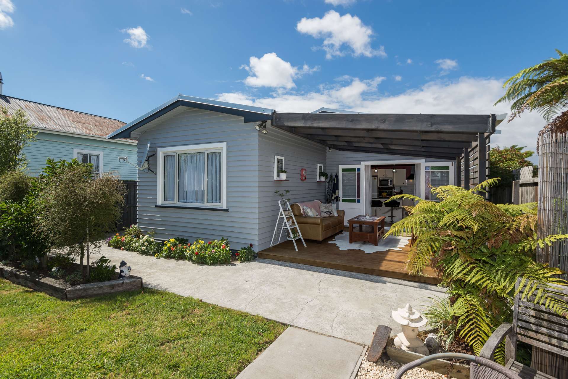 681 Worcester Street Linwood_0