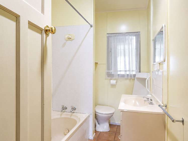 23A Kawaha Point Road Fairy Springs_17