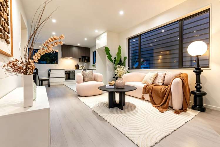 273 Don Buck Road_2