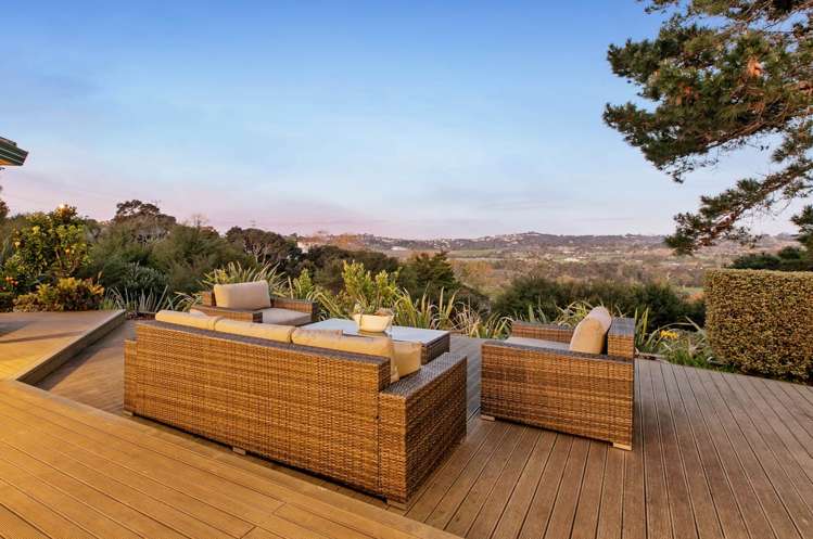 1 Whangaparaoa Road Red Beach_28