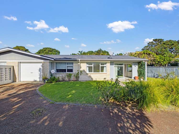 2b/66 Ocean Road Ohope_3