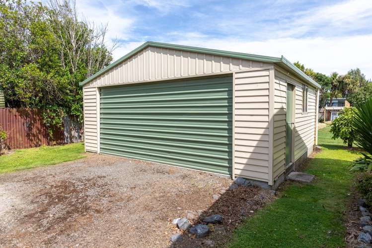 7 and 7a Grey Street Woodville_21