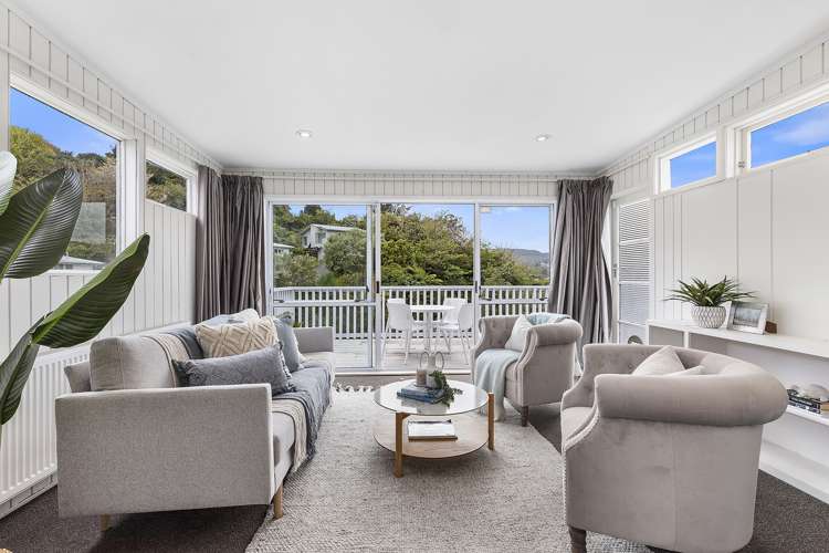 36 Larsen Crescent Tawa_7