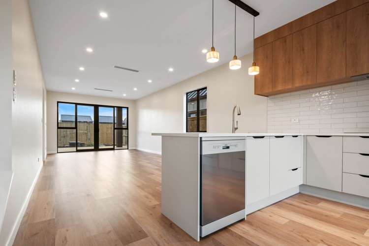 14 Coopworth Street Karaka_3