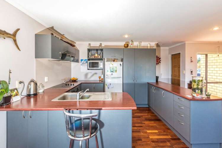 30 Kathleen Reece Place Waiuku_12