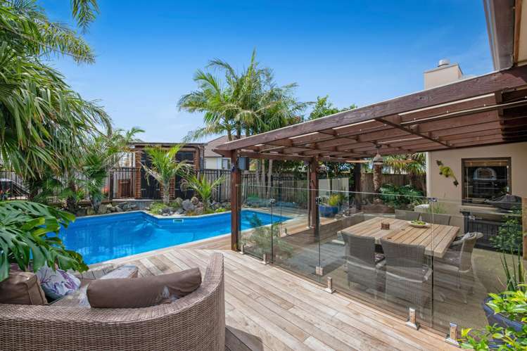 115 Alec Craig Way Gulf Harbour_1