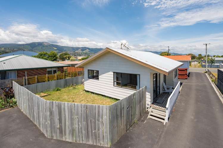 2/116 Parkers Road Tahunanui_1