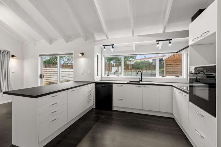 24B High Street Tirau_2