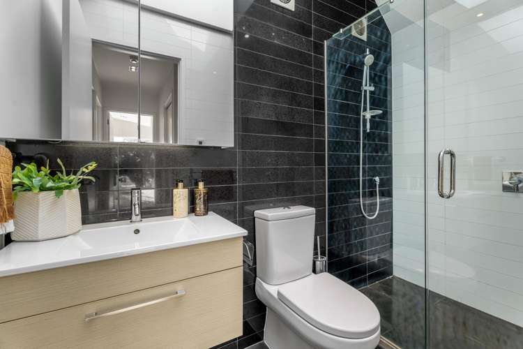 43 Scarborough Terrace Parnell_18