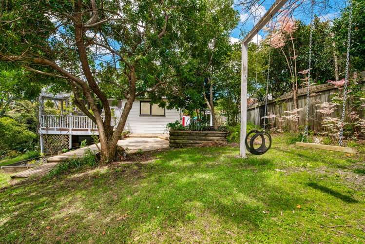8 Rhinevale Close Henderson_23