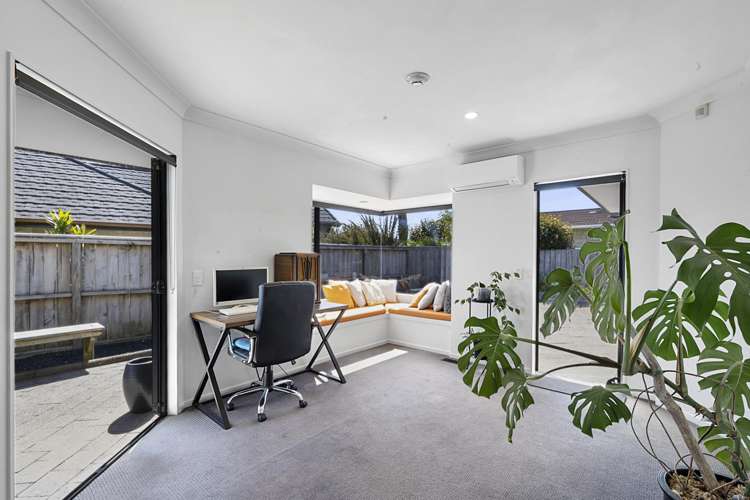 16 Karina Road Merrilands_10