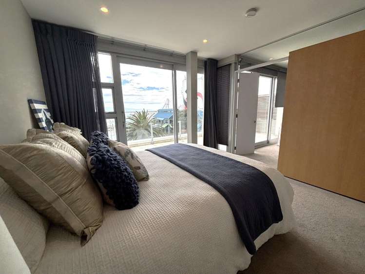 20/269 Wakefield Quay 1937_7