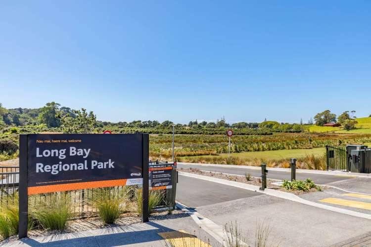 16 Headsail Drive Long Bay_23