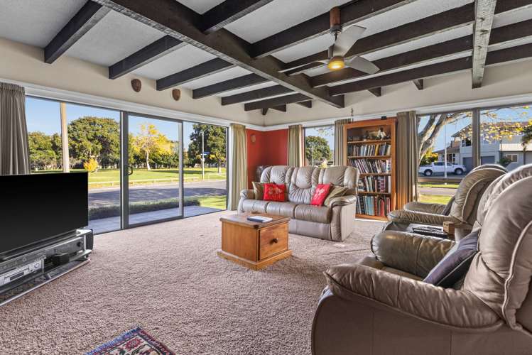 128 Freyberg Avenue Tamatea_10