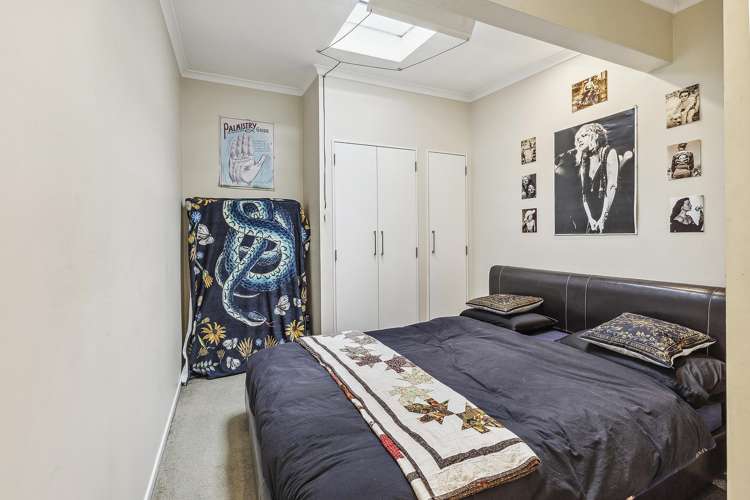 101 Apu Crescent Lyall Bay_18