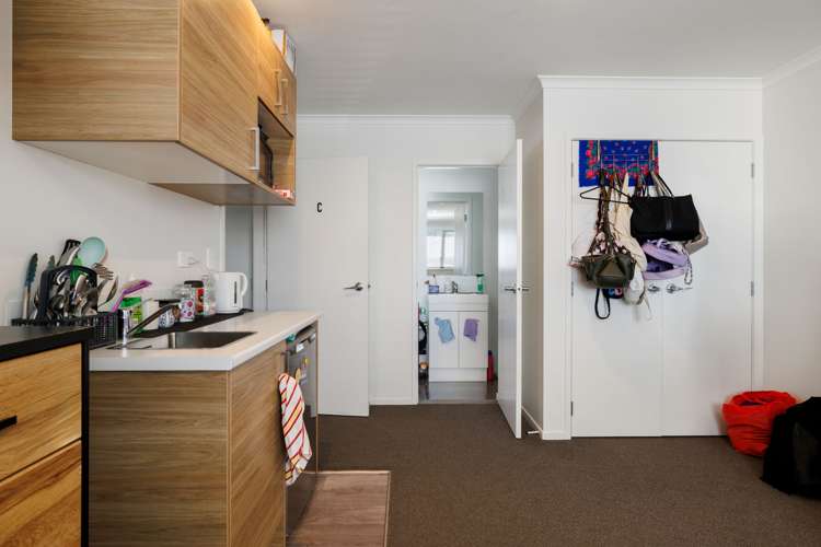 2/30 Beatty Street Melville_19