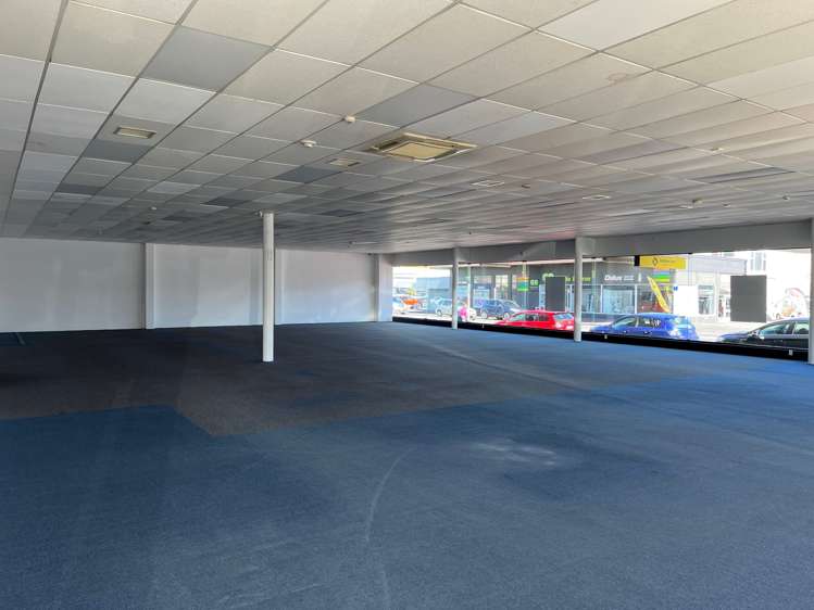 2/300 Devon Street East New Plymouth New Plymouth Commercial