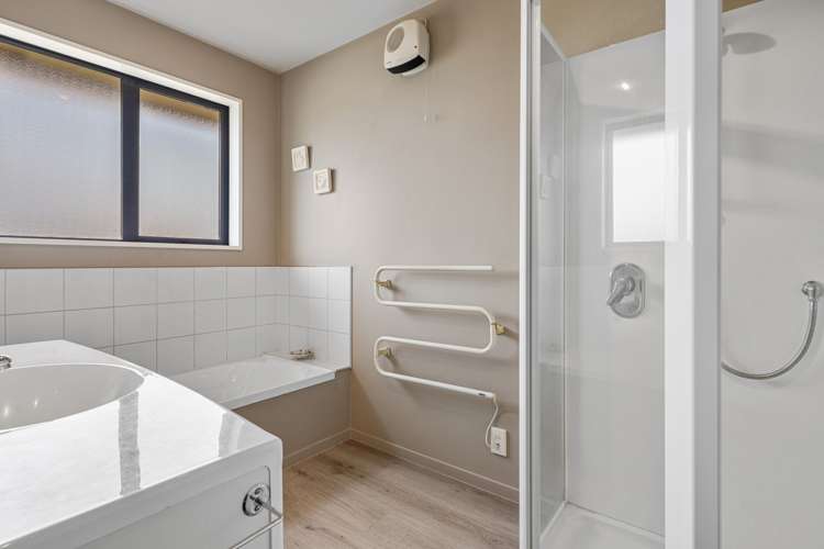 2233 South Eyre Road West Eyreton_12