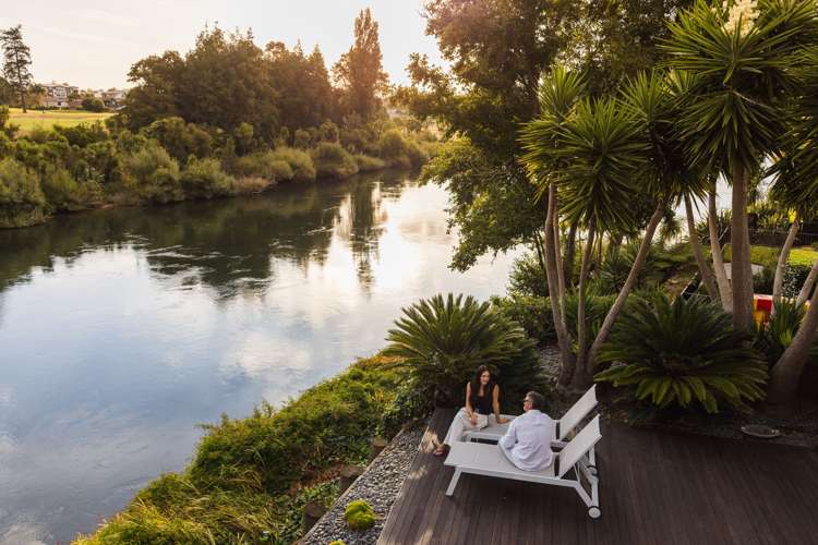 1025 River Road Queenwood_44