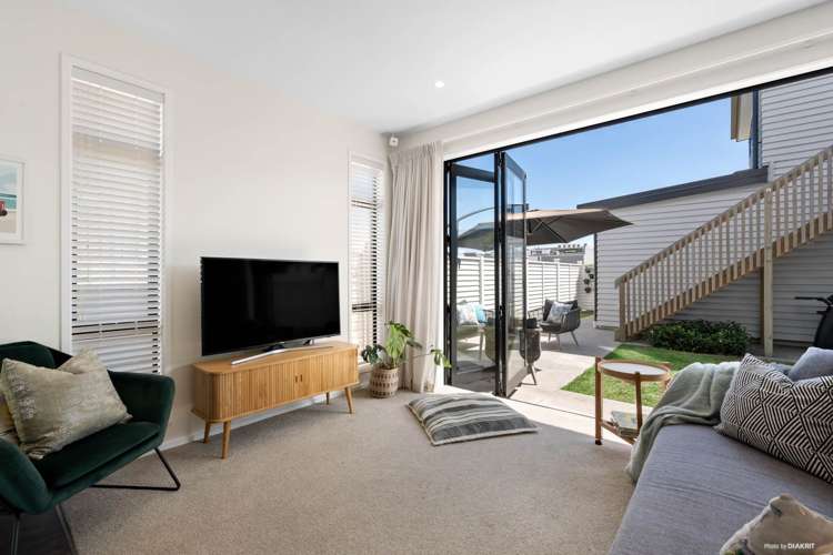 158 Seventh View Avenue Beachlands_3