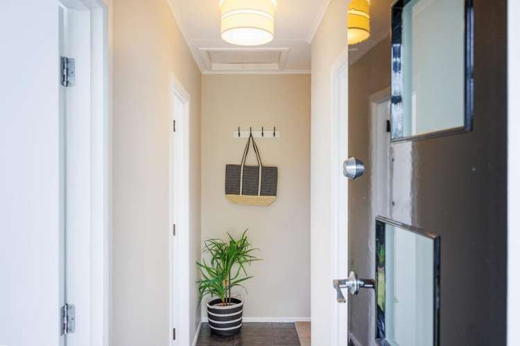 9a Ranfurly Road Feilding_11